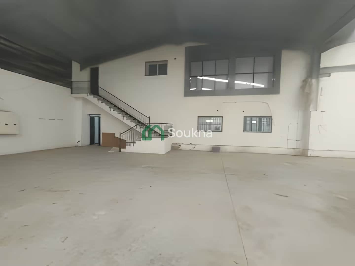 Location Hangar Oran Oran - Photo 1