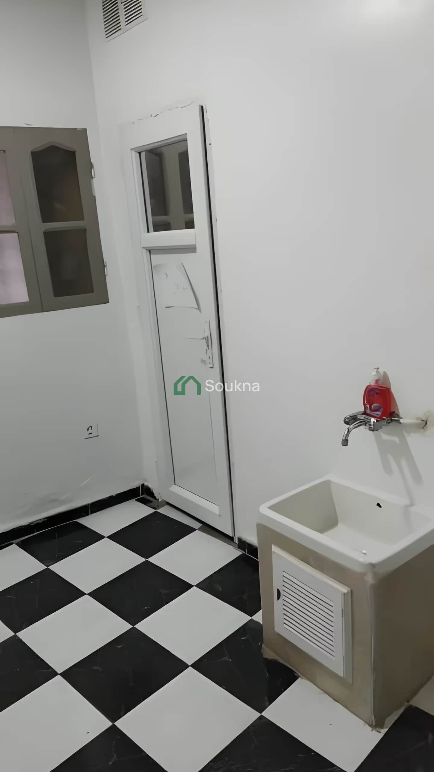 Location Local Oran Oran - Photo 3