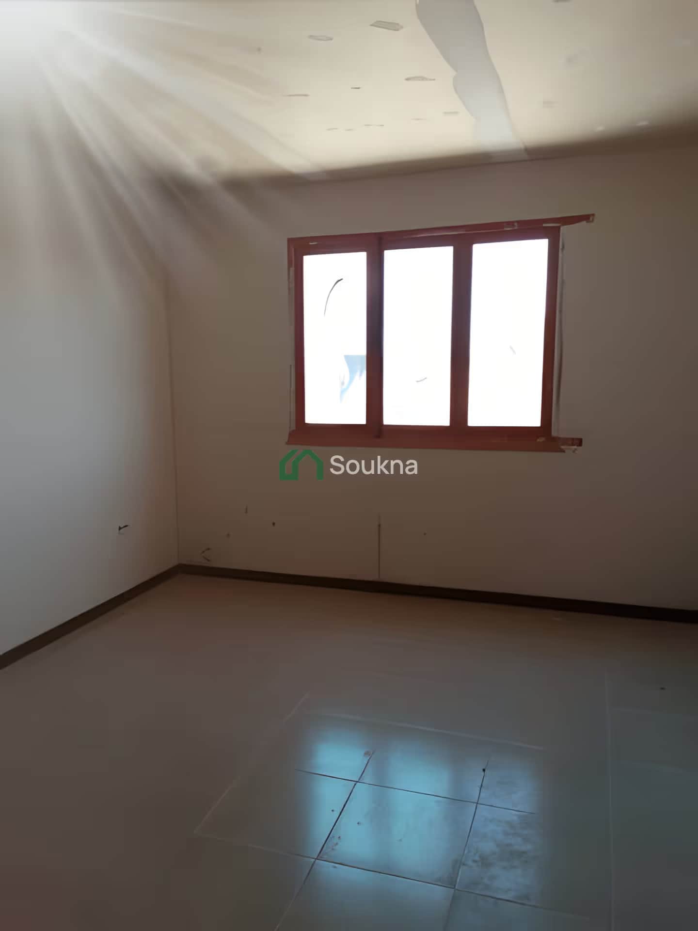 Location Hangar Oran Oran - Photo 2