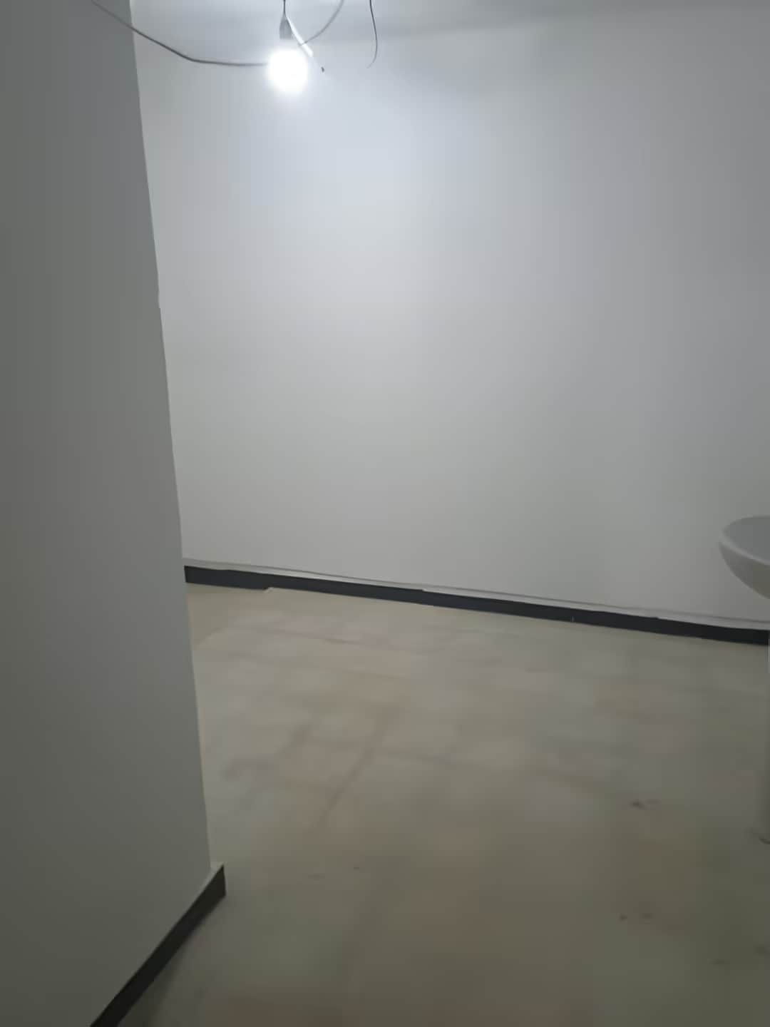 Location Local Alger Mahelma - Photo 1