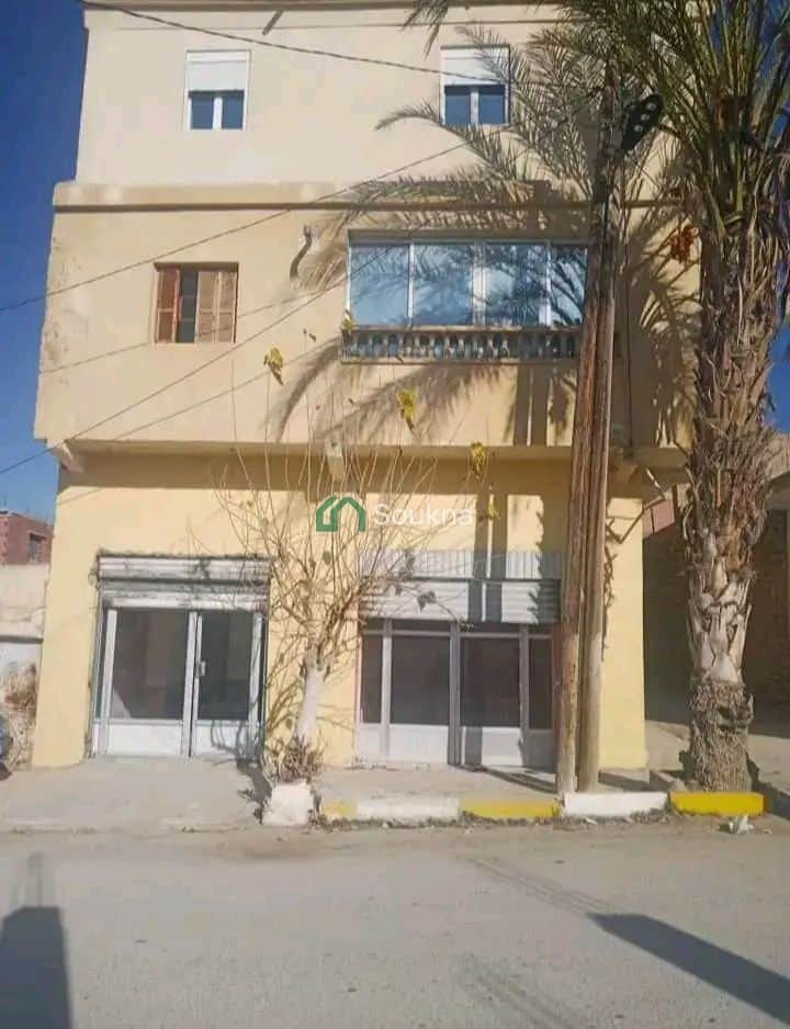 سكن للبيع بثلاث طوابق بواجهتين - Photo 1