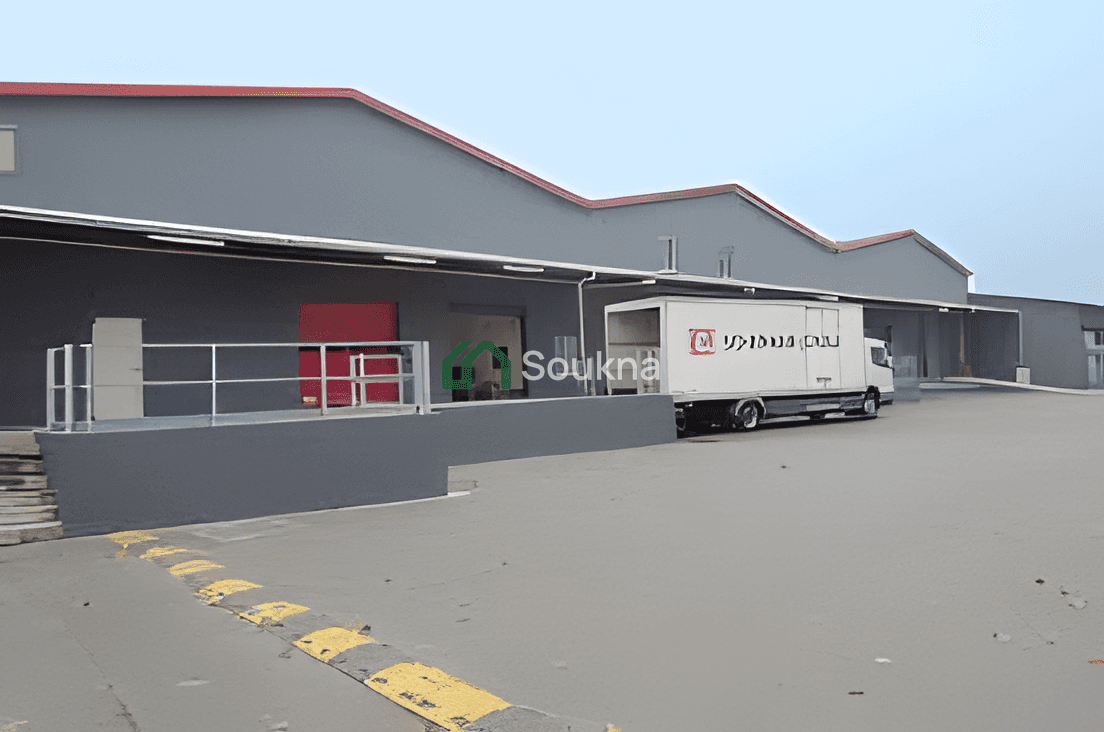 Location Hangar Oran Es Senia