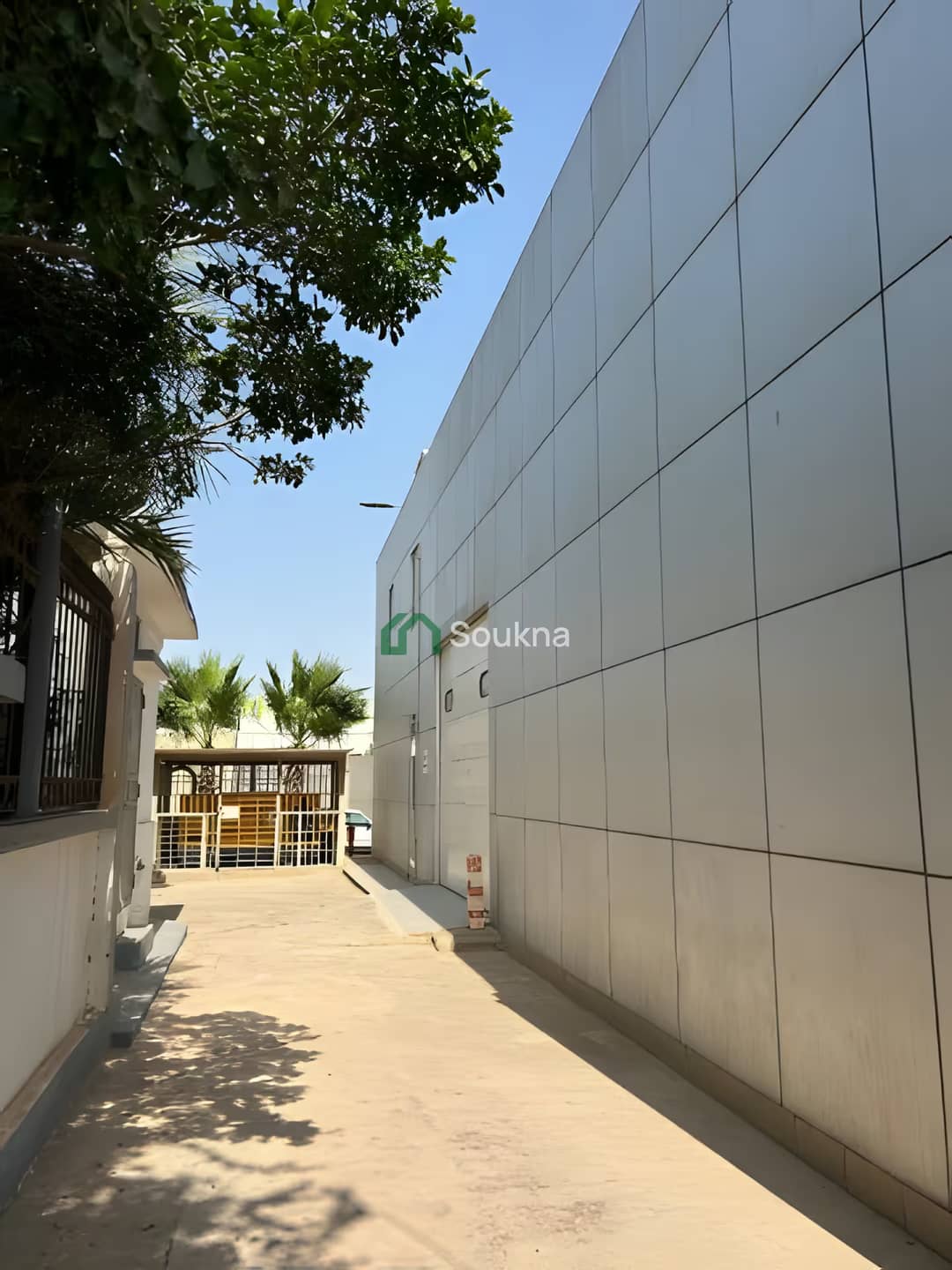 Location Hangar Oran Es Senia - Photo 5