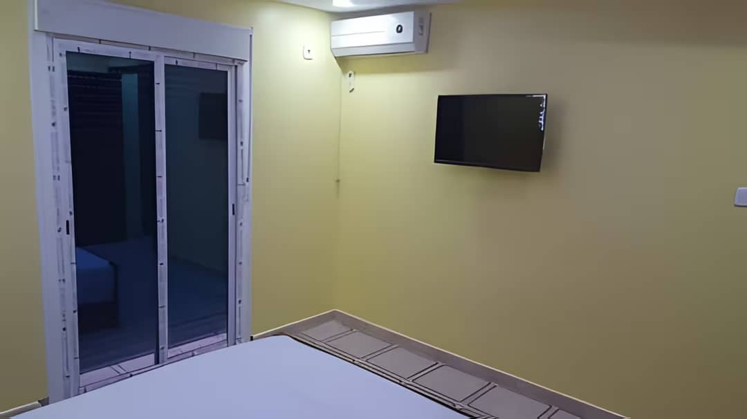 Location Appartement Oran Ain El Turck - Photo 6