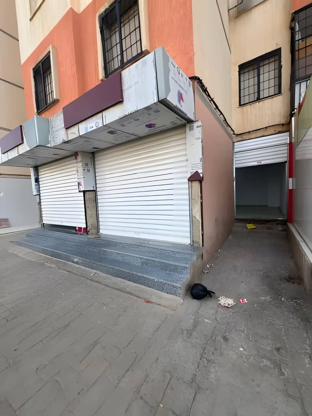 Location Local Alger Mahelma - Photo 1