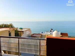 Appartement " 302 " Vue sur mer-0