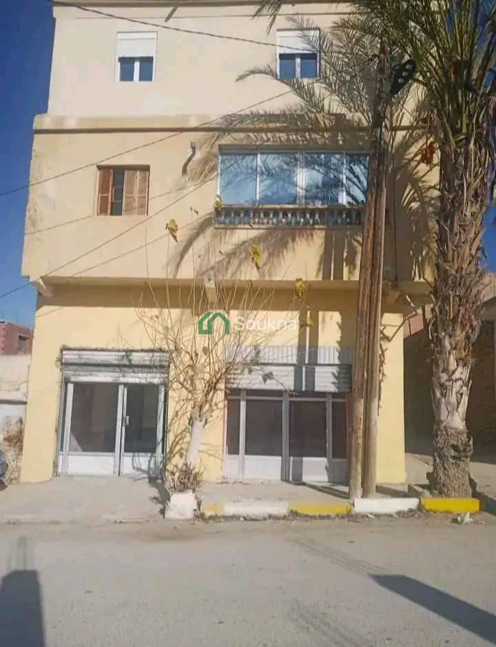 سكن للبيع بثلاث طوابق بواجهتين - Photo 1