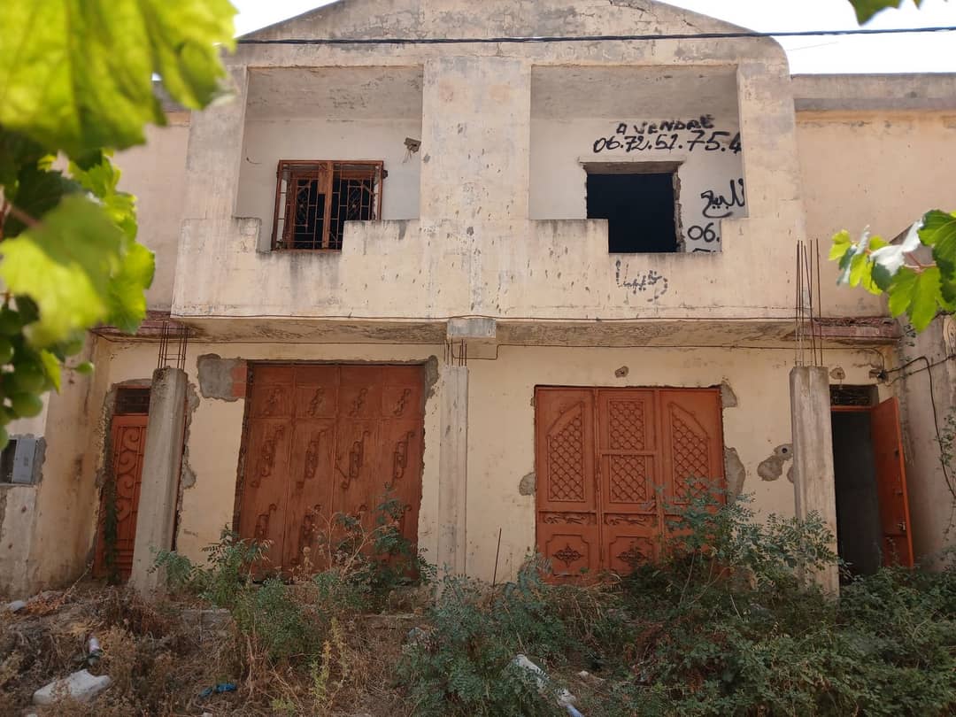 Maison individuelle en formule participative à vendre – Souk Ahras - Photo 1