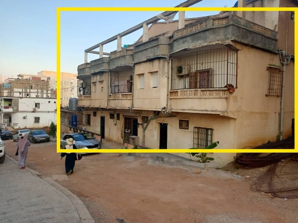 Bâtiment commercial à vendre – El Kala (Plage El Morjane) - Photo 1