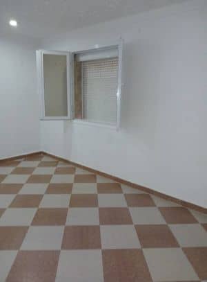 Appartement F3 à vendre – Blida-4