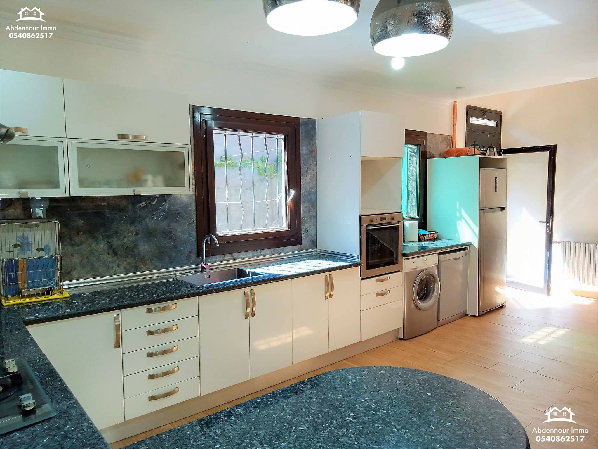 Location vacances Villa Oran Ain el turck N° 52-10