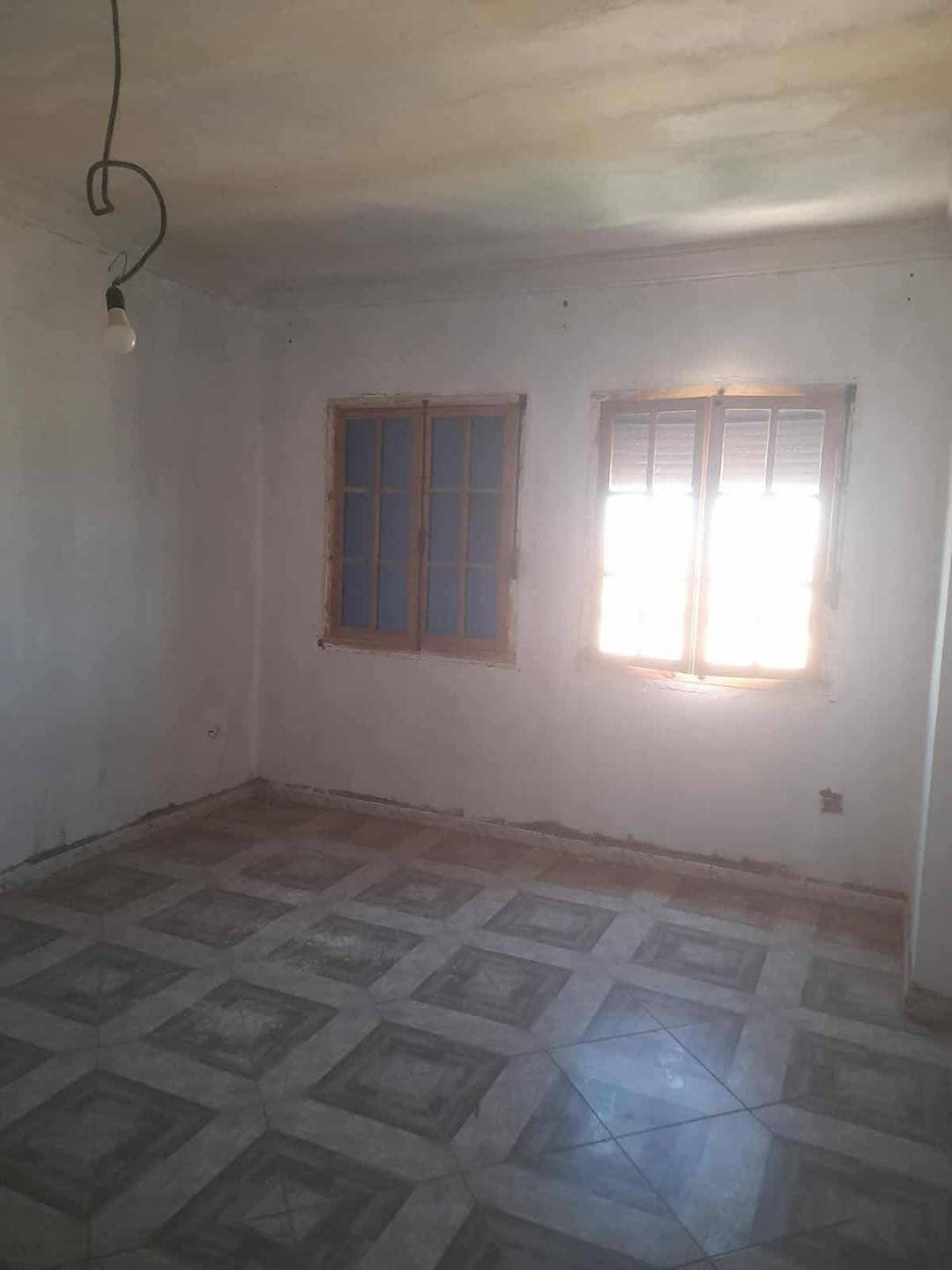 Maison R+2 à Vendre – Bouchebka (Sidi Bel Abbès) - Photo 14