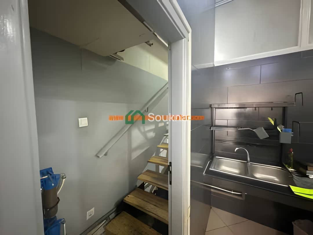 Location Local Oran Bir El Djir - Photo 17