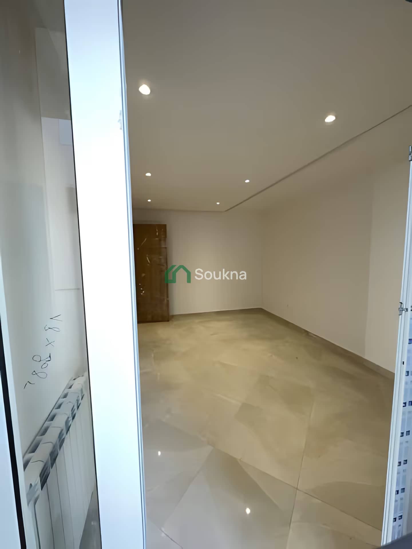 بيع شقة 4 غرف الجزائر العاشور-18