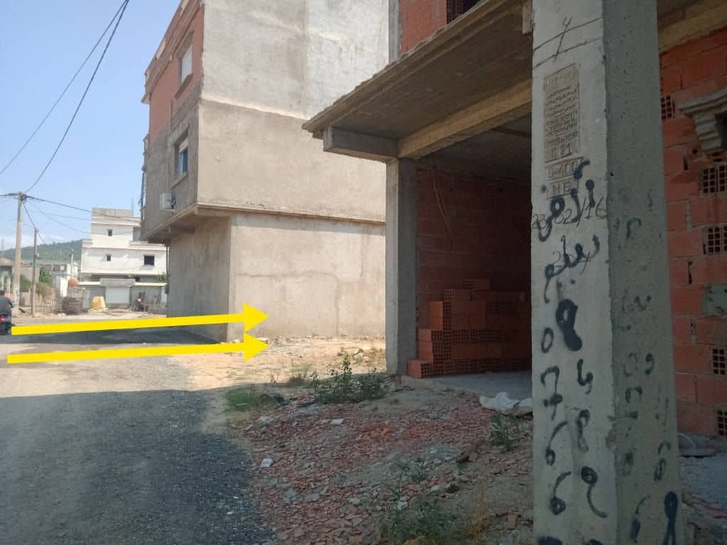 Terrain à vendre – Usage résidentiel-1