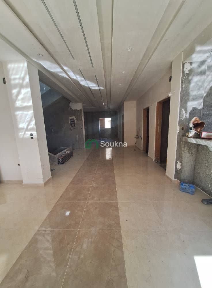 Immeuble à vendre – En construction + Piscine - Photo 5