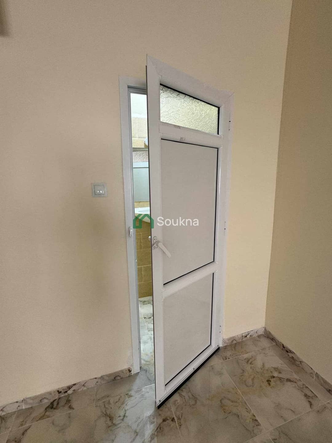 Local commercial à louer - Photo 2