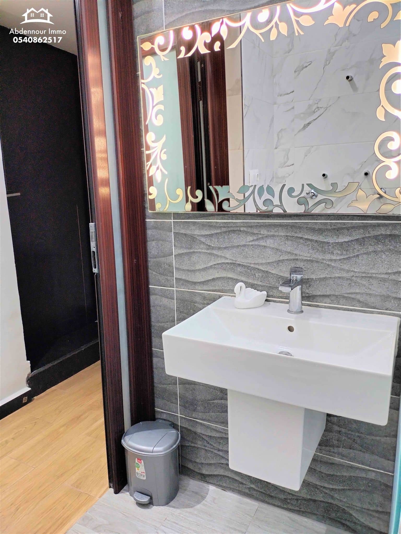 Location vacances Villa Oran Ain el turck N° 52-21