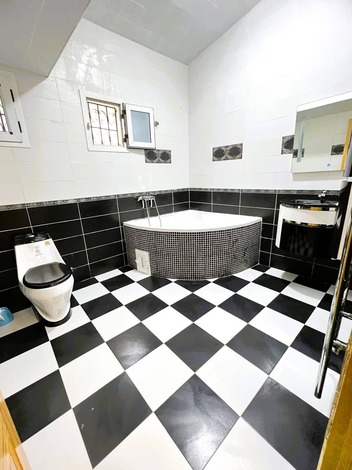 Location vacances Villa Oran Ain el turck N° 34-25