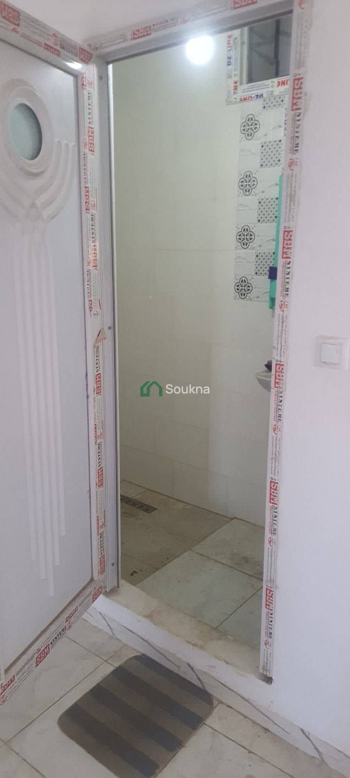 4 Locaux commerciaux à vendre  - Photo 3