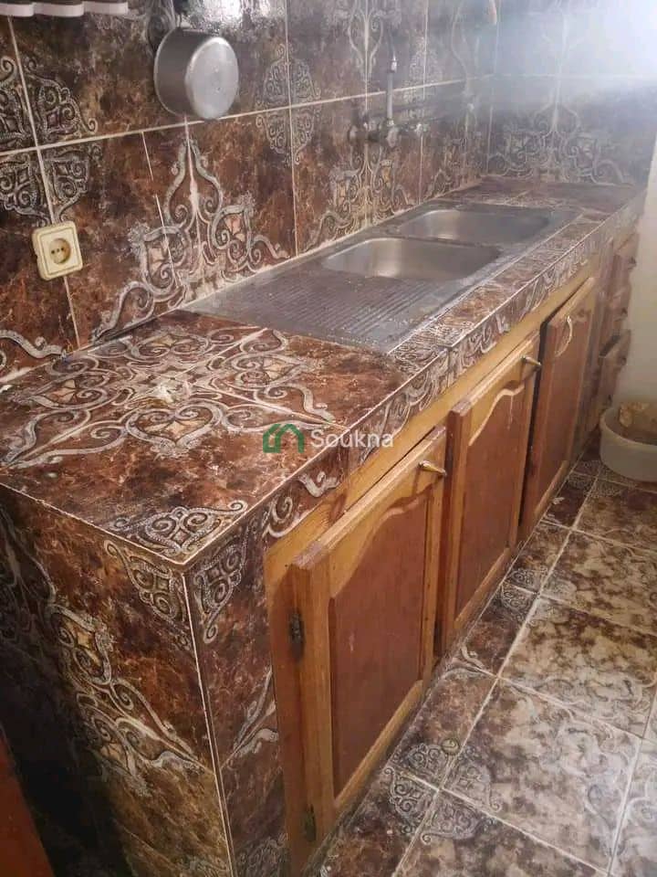 سكن للبيع بثلاث طوابق بواجهتين - Photo 4