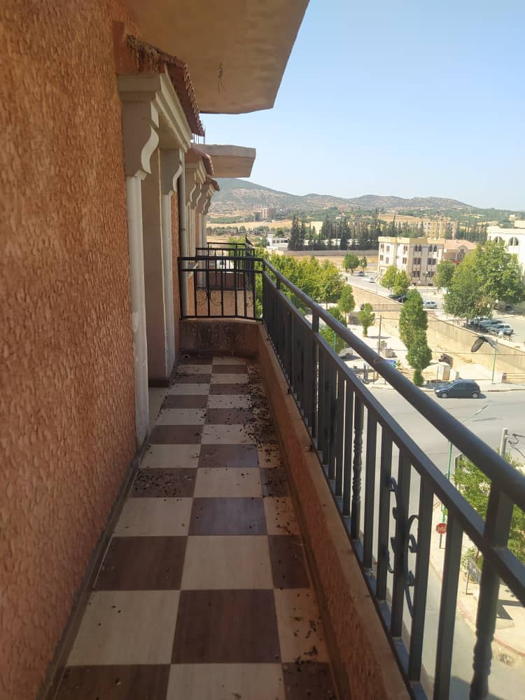 Appartement F3 à vendre – Centre-ville de Bechloul, Bouira - Photo 6