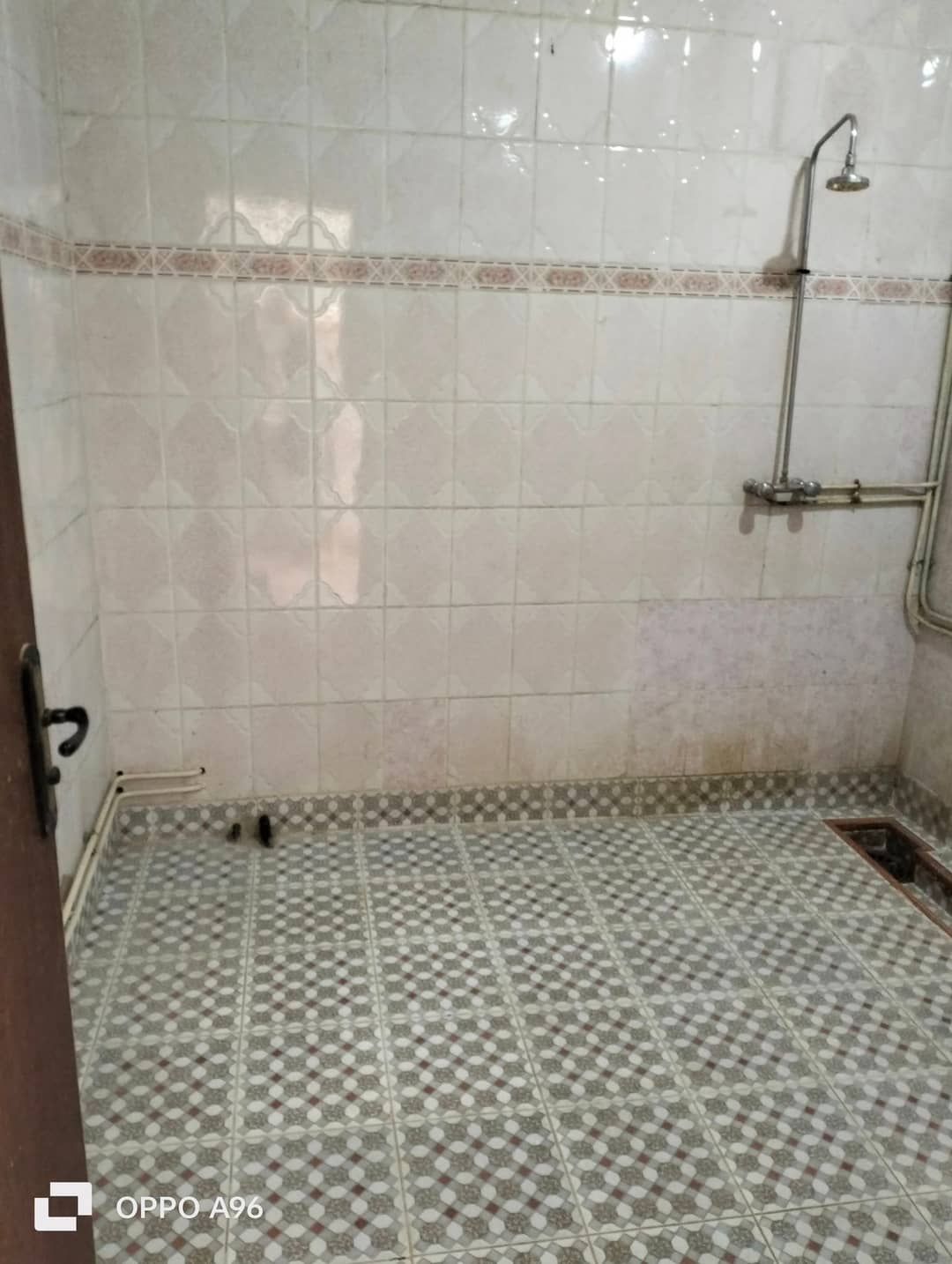 Villa R+2 à Vendre – Madina Mouara (Bouira) - Photo 4