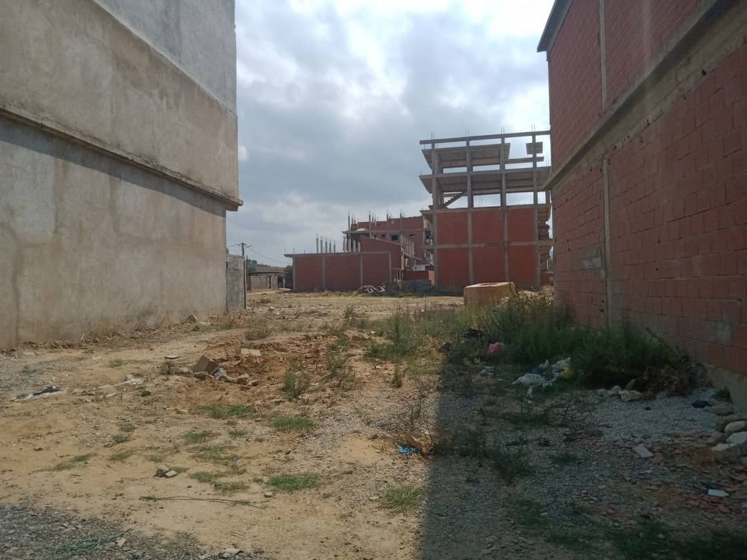 Terrain à vendre – Usage résidentiel - Photo 5