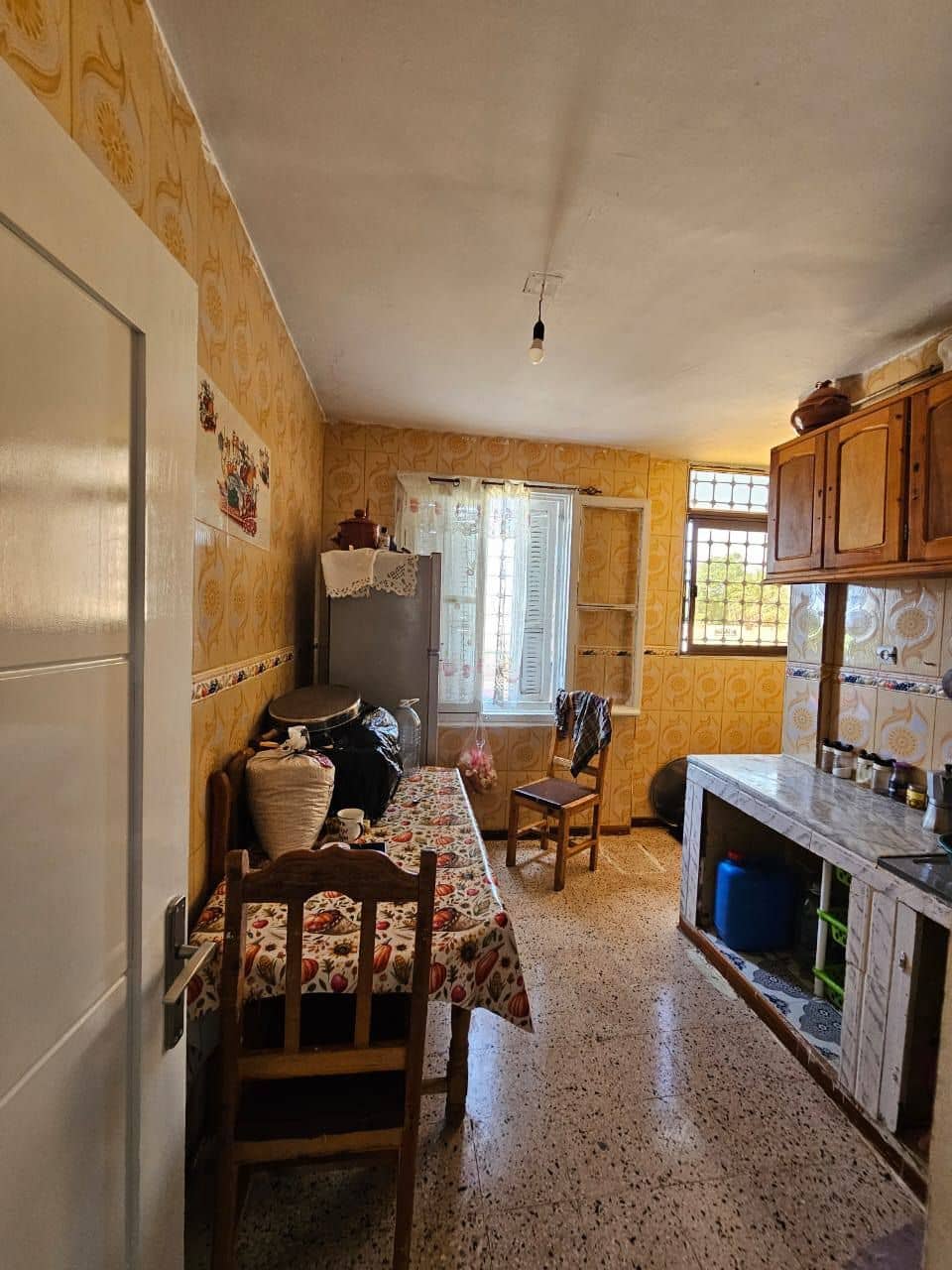 Appartement F3 à vendre – 1er étage, centre-ville El Kala-4