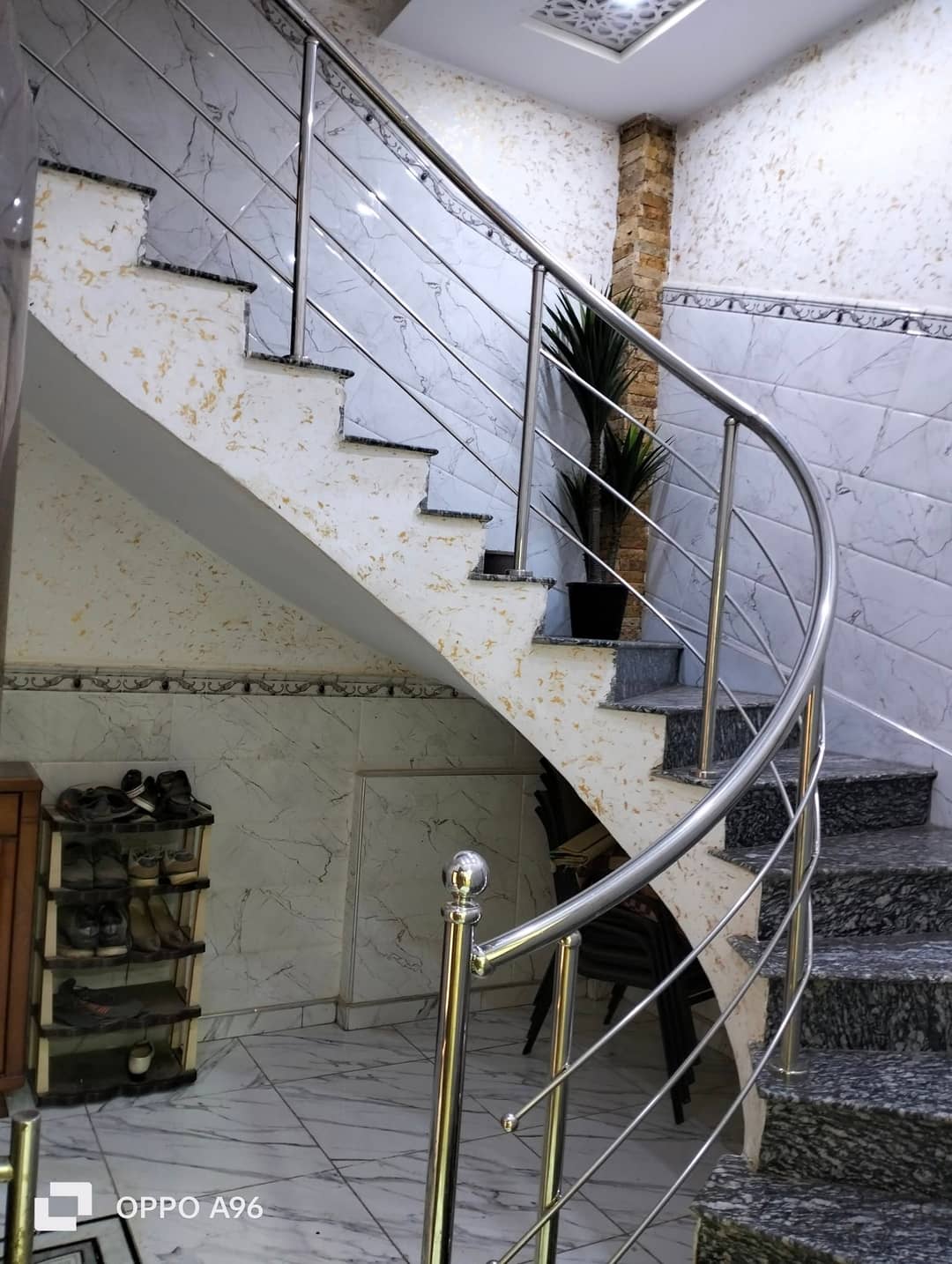 Villa Moderne R+2 à Vendre – Village Thier (Bouira) - Photo 5