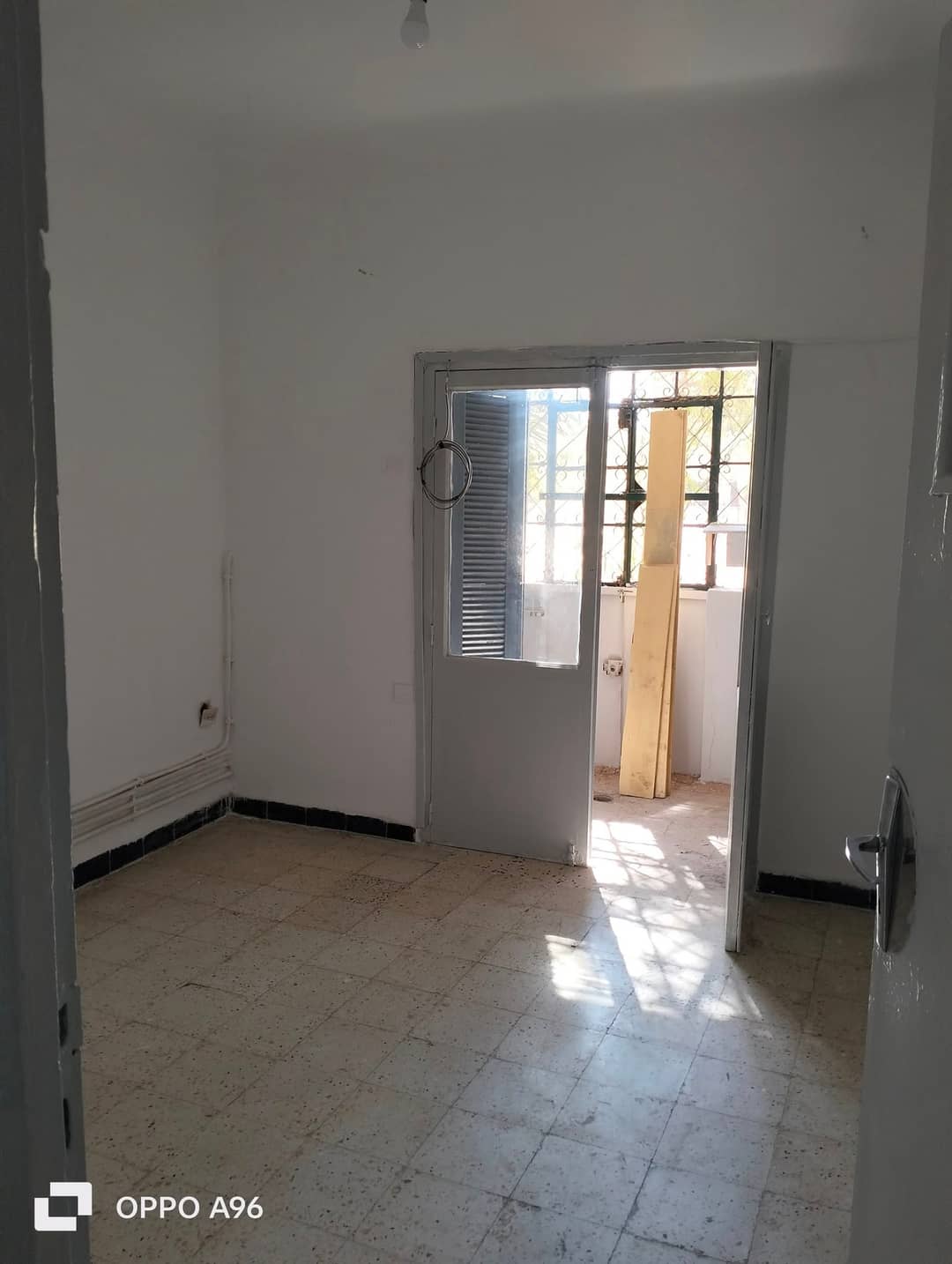 Appartement F3 + Cour à Louer – Cité Mahal (La Brémaire) - Photo 6