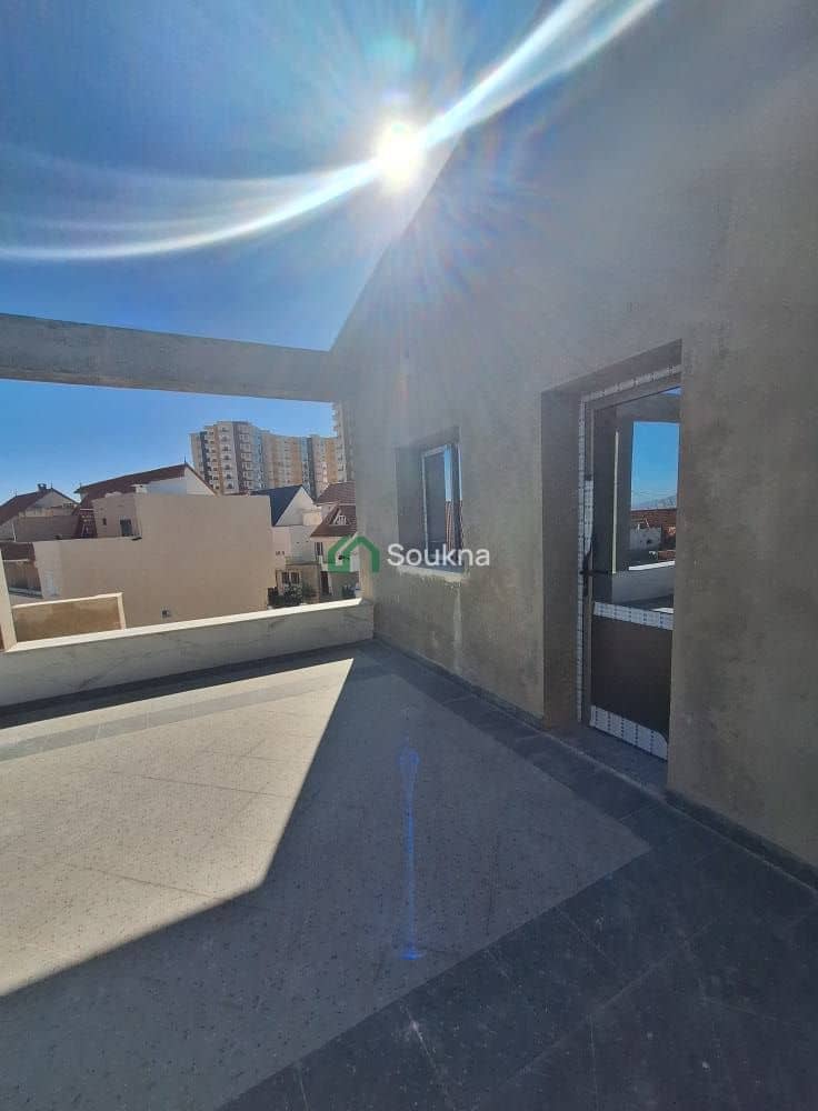 Immeuble à vendre – En construction + Piscine - Photo 9