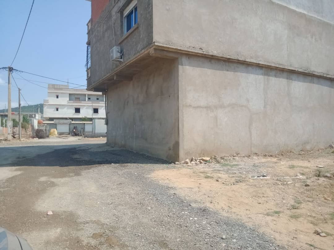 Terrain à vendre – Usage résidentiel - Photo 7