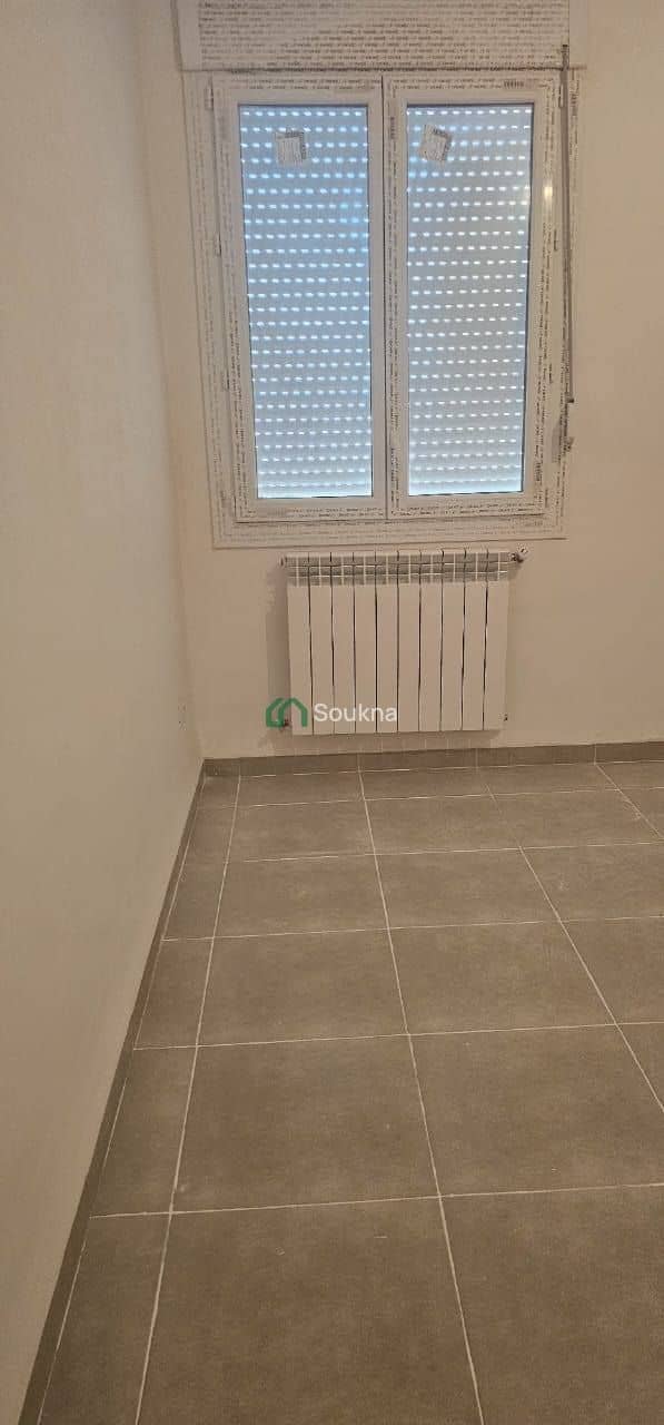 À LOUER – Appartement F4 - Photo 1