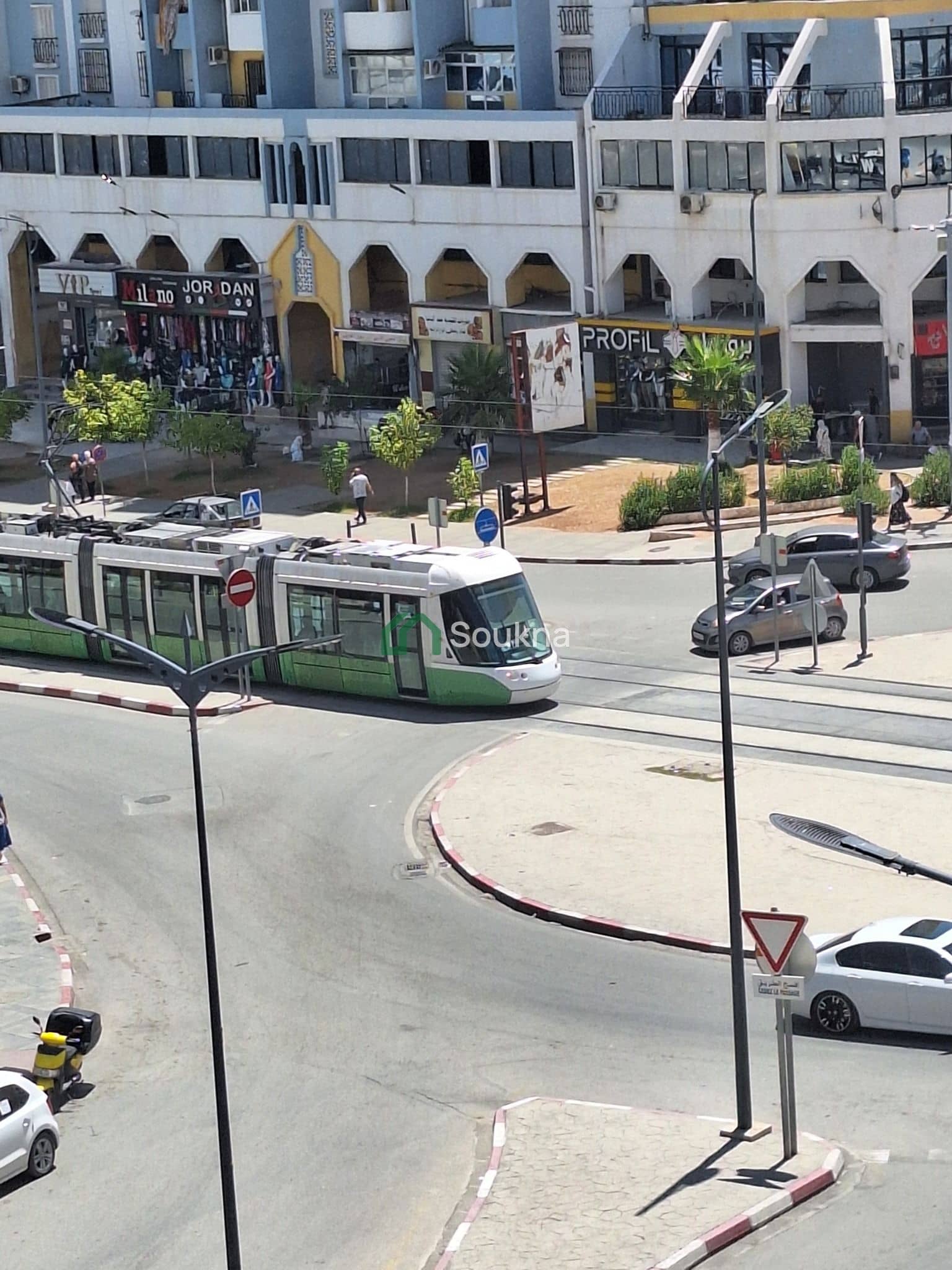 Appartement À LOUER -0