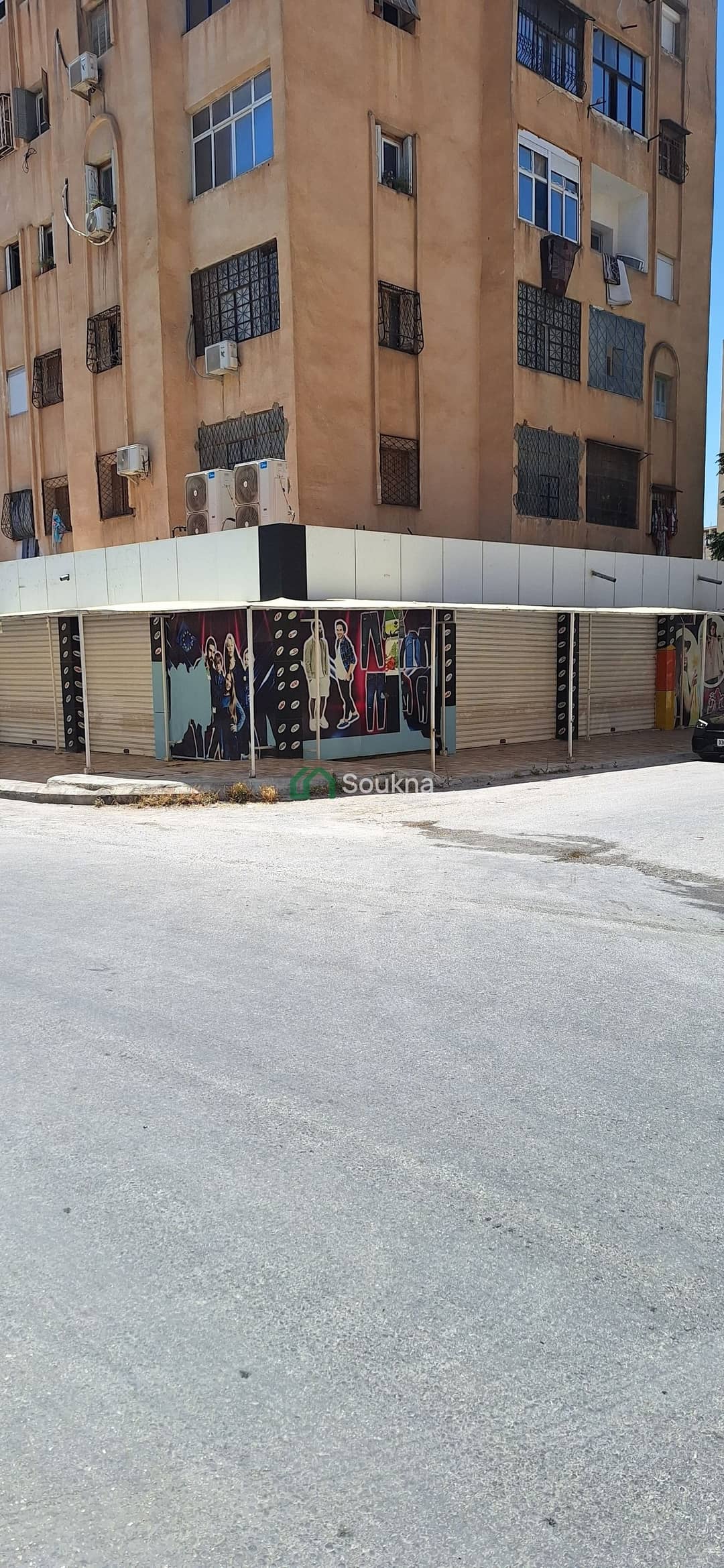 À LOUER – Showroom / Local commercial - Photo 14