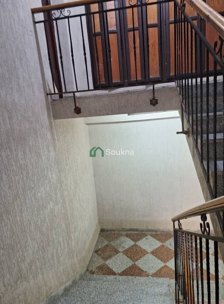 À VENDRE – Service / Bureau-18