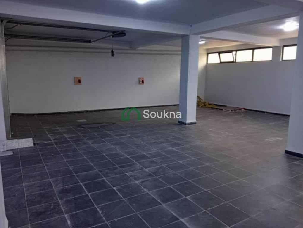 Local commercial À LOUER-1