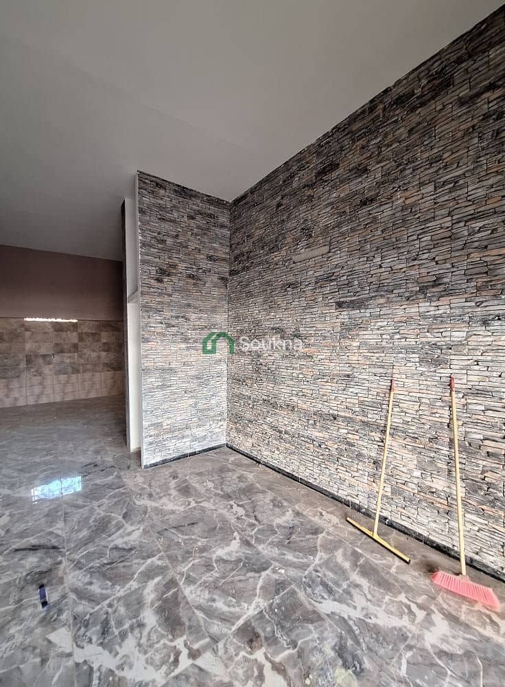 À LOUER / À VENDRE Local commercial - Photo 26