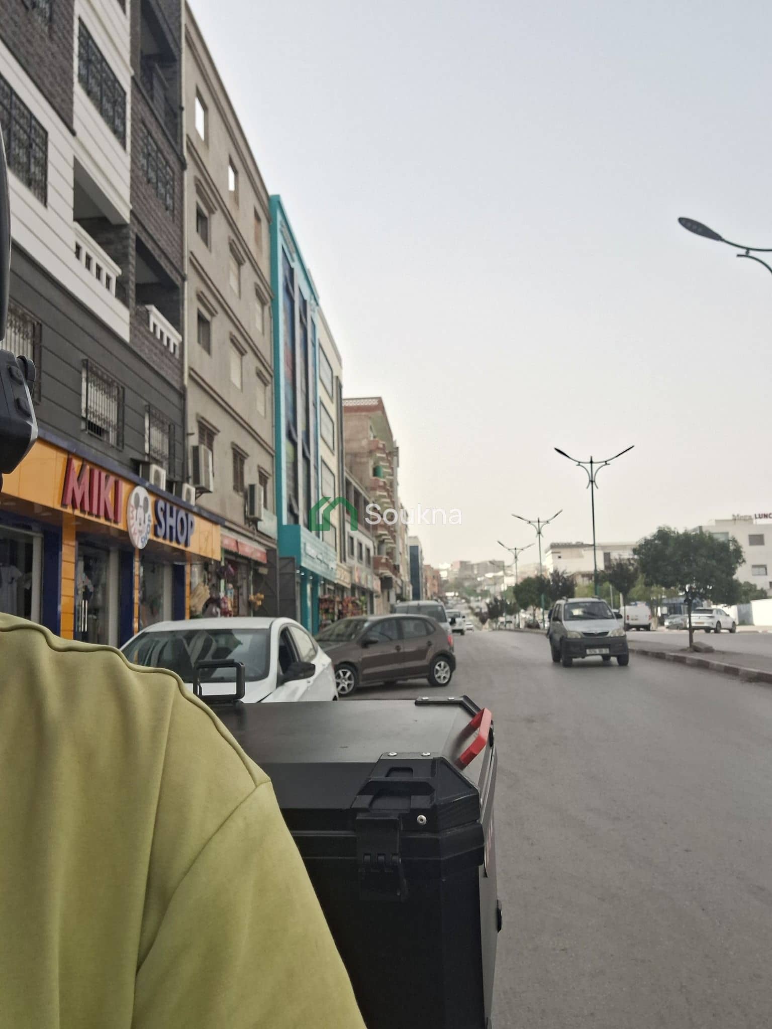 À LOUER – Local commercial-2