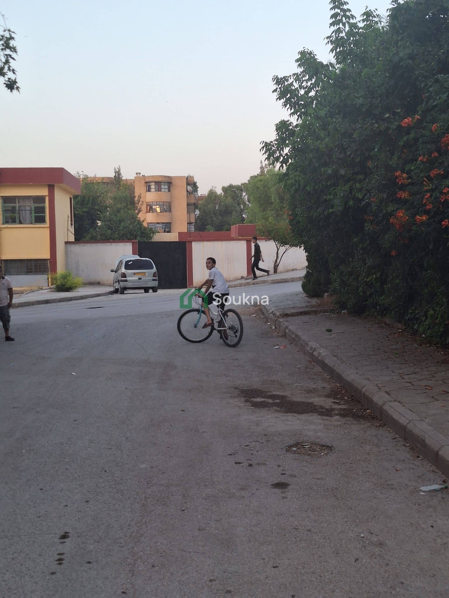 Appartement F2 À VENDRE-2