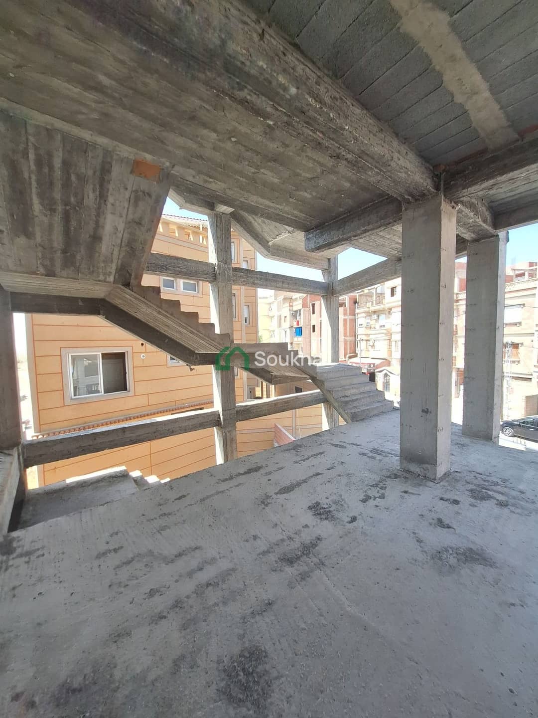 À VENDRE – Carcasse Commerciale - Photo 32