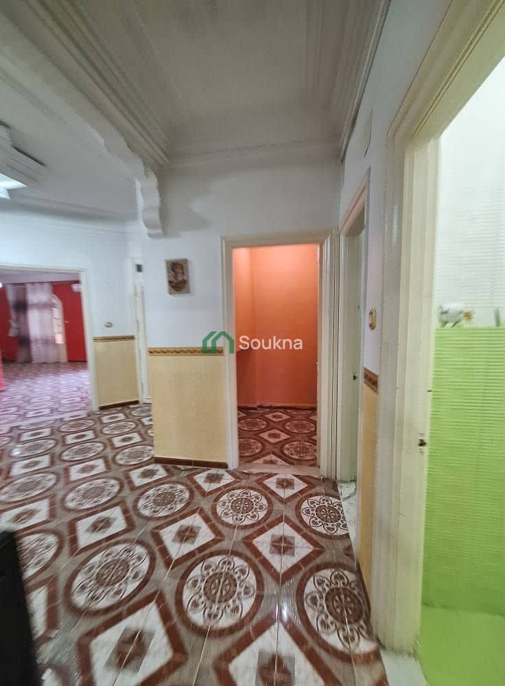 À LOUER – Étage de villa - Photo 7