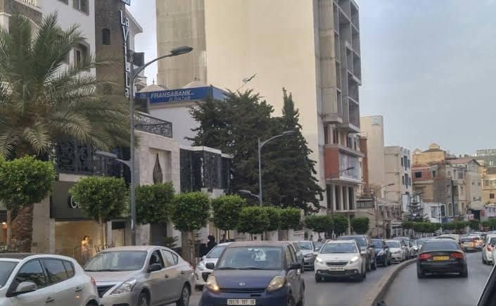 Local commercial à sidi yahia 130 m2 