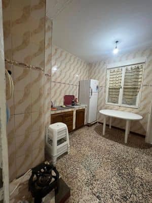 À vendre : Appartement F4 avec double façade et vue sur mer-9