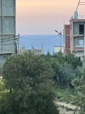 À vendre : Appartement F4 avec double façade et vue sur mer-1