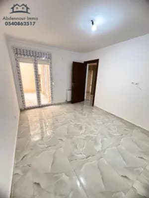 Vente Appartement F4 Oran Ain el turck-3