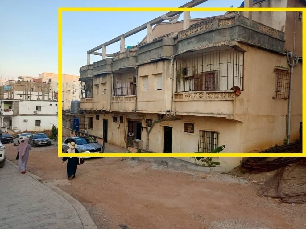 Bâtiment commercial à vendre – El Kala (Plage El Morjane)
