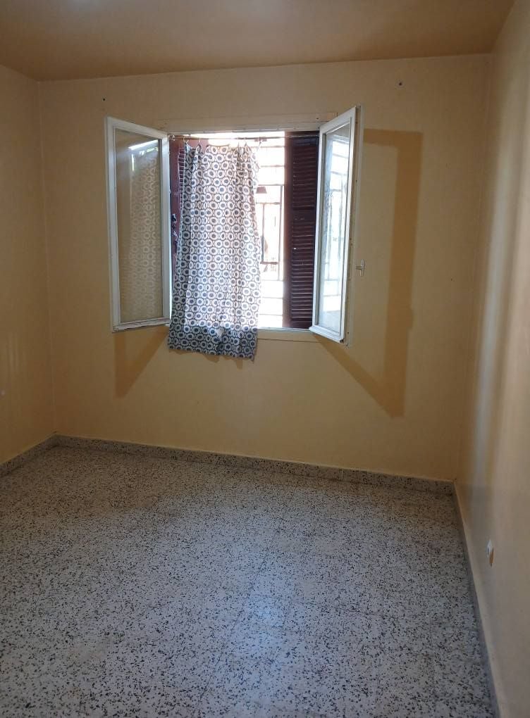 Appartement F3 à vendre – Blida (1700 Logements)