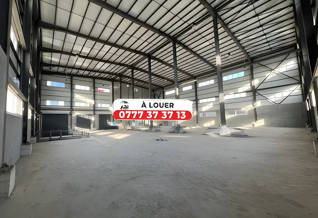 Location Hangar Alger Dar El Beida - Photo 1